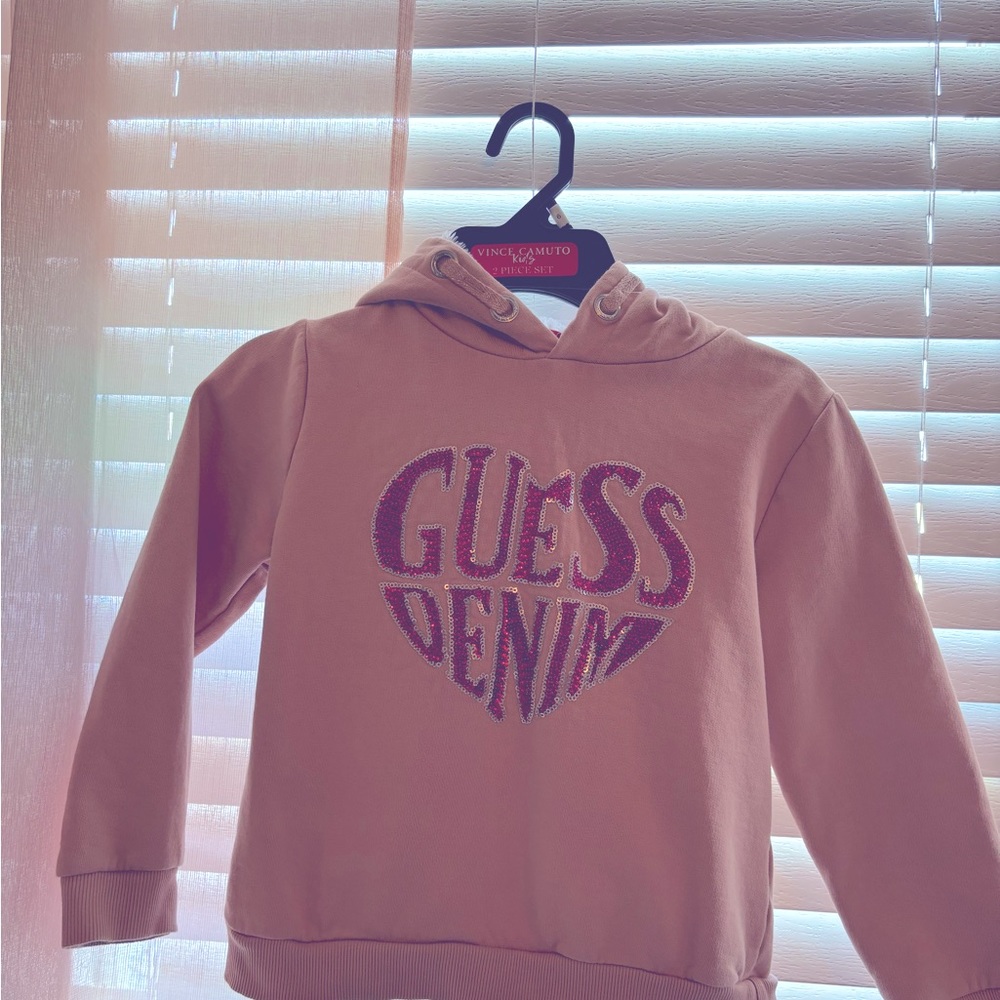 Guess girls hoodie size 7, with furry collar